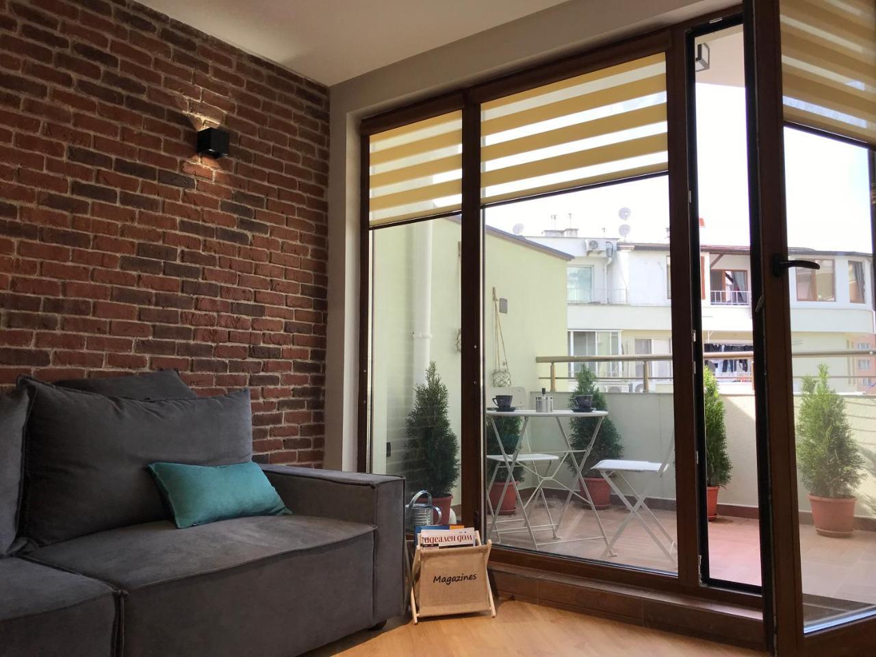 Bright, Comfortable And Cozy Apartment Burgas City Exterior foto